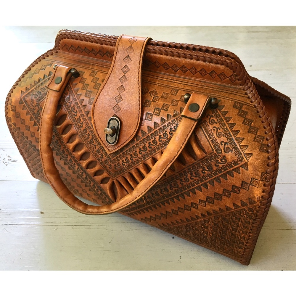 πSOLDπ Vintage Tooled Leather Bag - Picture 1 of 8